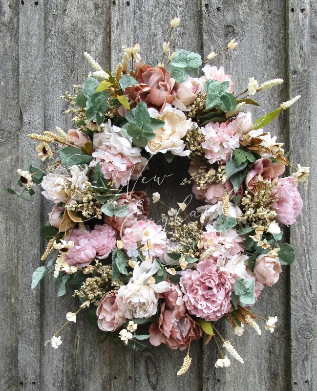 Chestnut Hill Garden Wreath