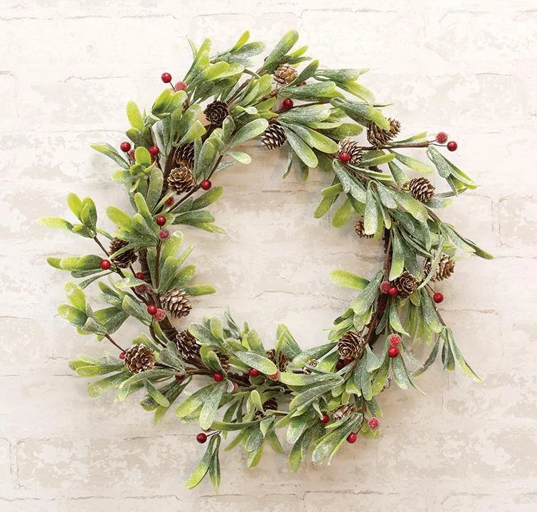 Merry Mistletoe Wreath, 20"