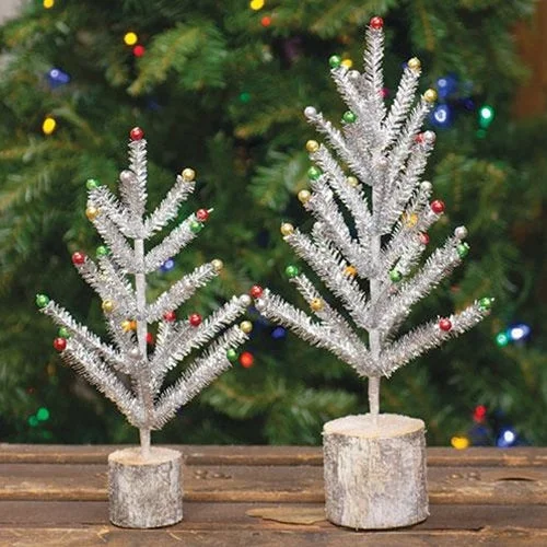 Snazzy Silver Tinsel Tree 16