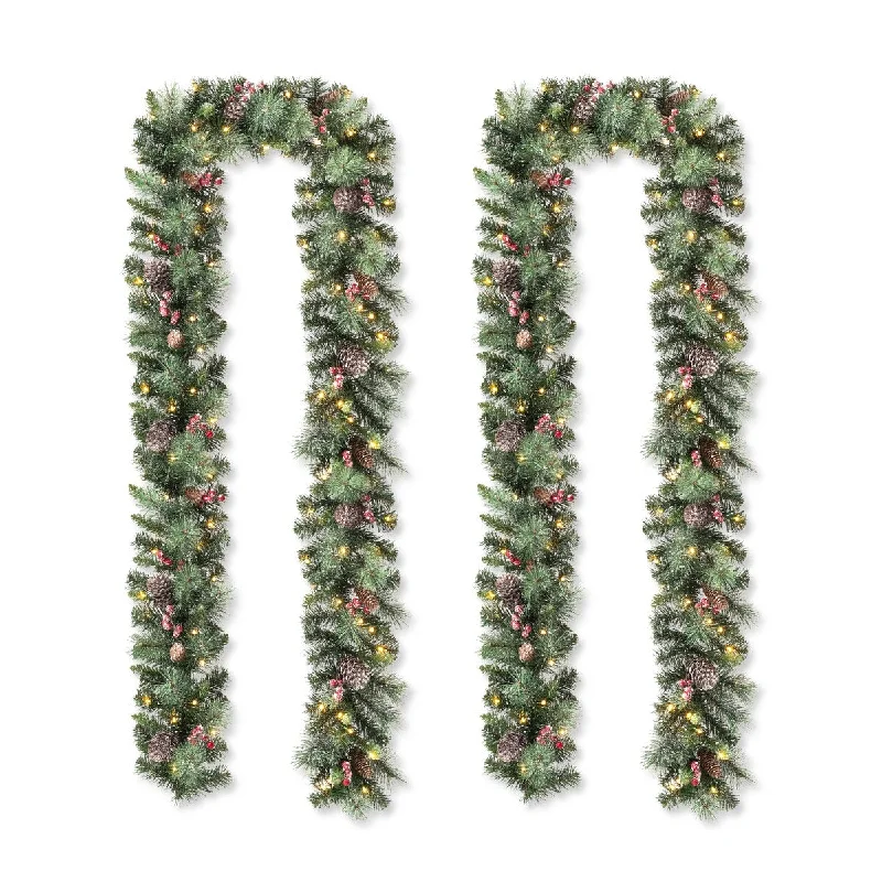 Pinecones Garland