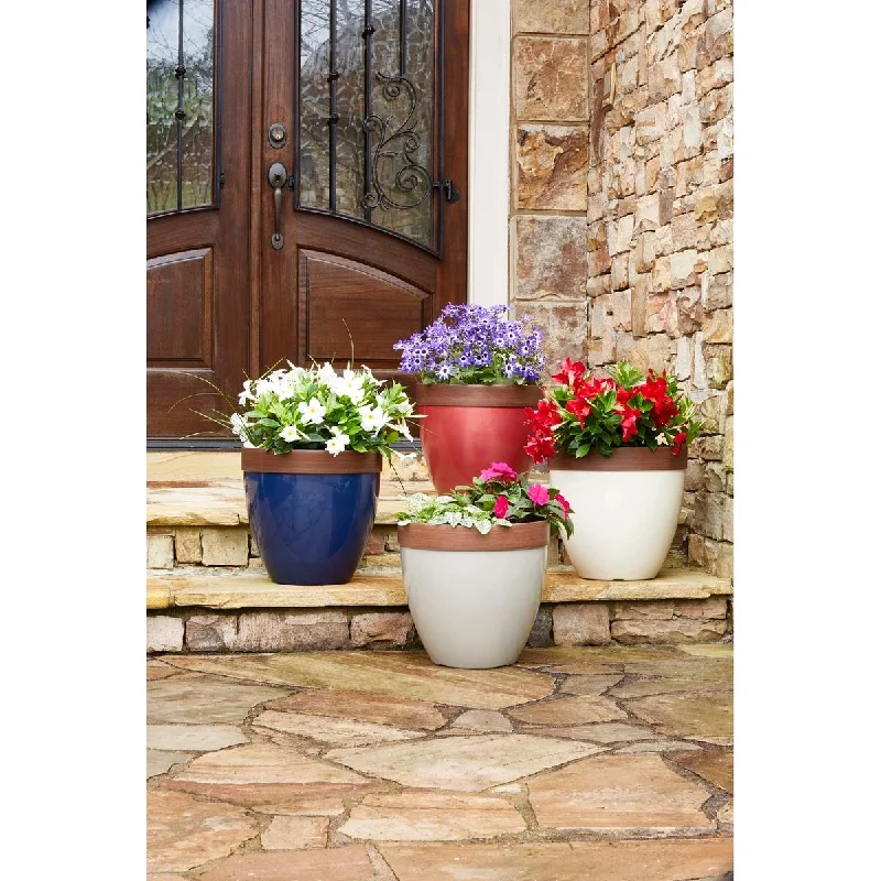 Southern Patio Hornsby Resin Planter